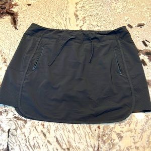 Caddo Lake Fishing Skort. Cute, water repellent, mesh pockets.